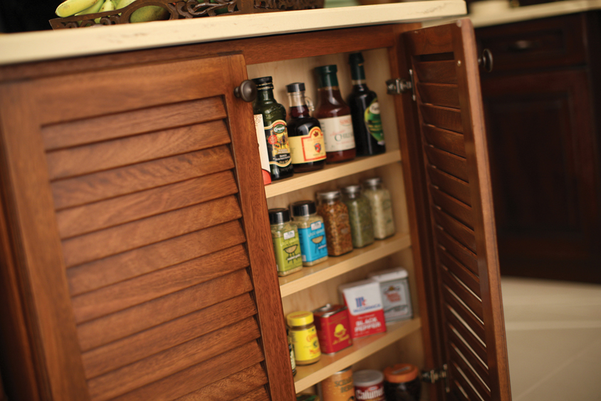 Cardinal Kitchens Baths Storage Solutions 101 Spice Accessories